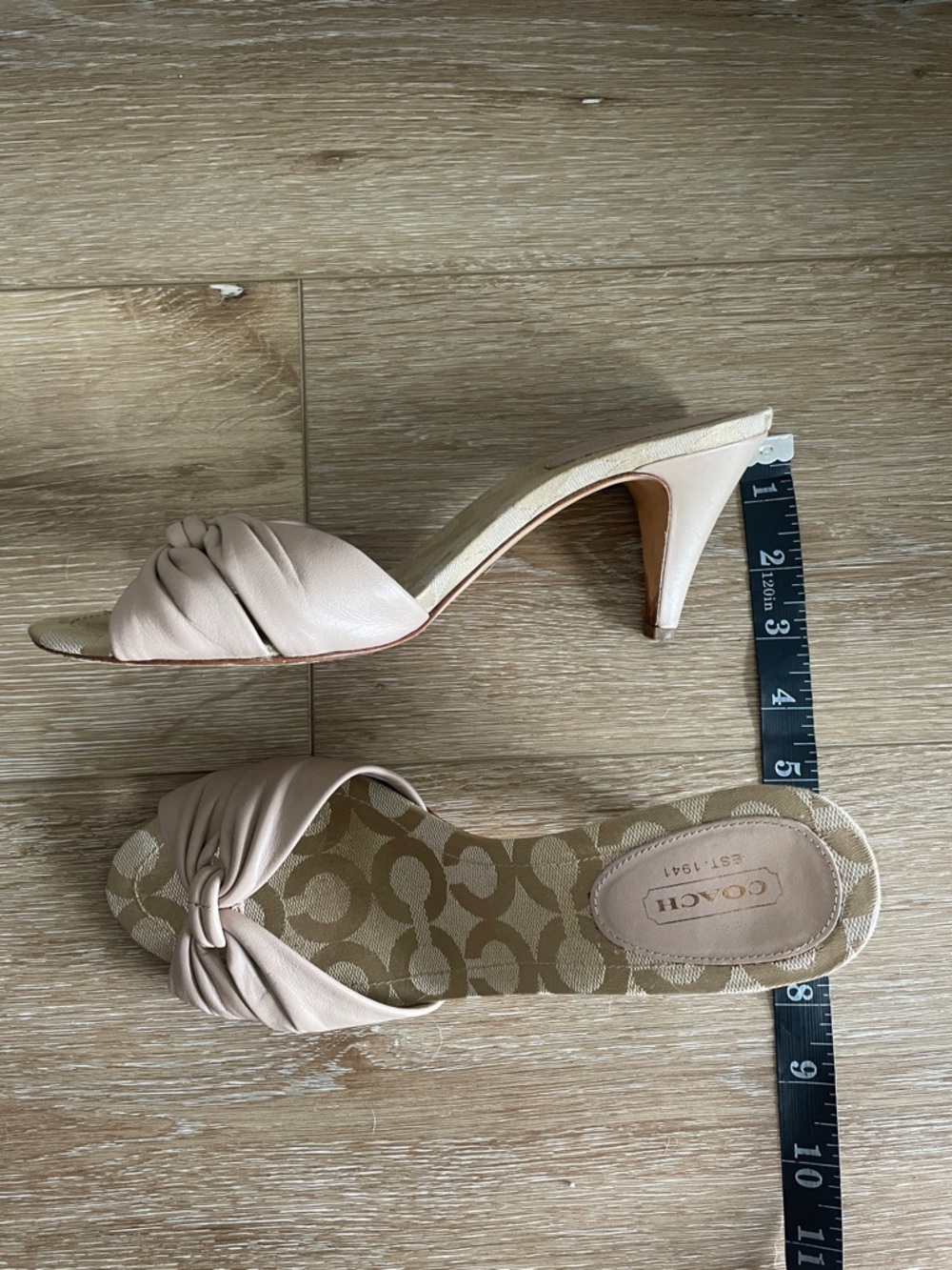 Coach Knot Leather Slide Mules 8B - Picture 12 of 12